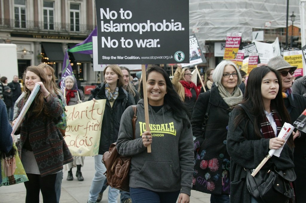group people woman road street crowd 637259