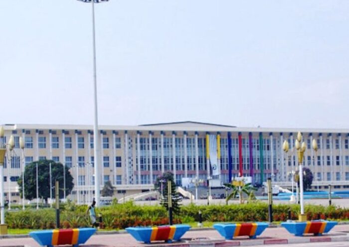palais du peuple rdc 1140x641 1 1024x576 1