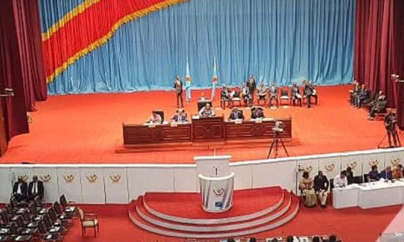 ASSEMBLEE NATIONALE2 7 0