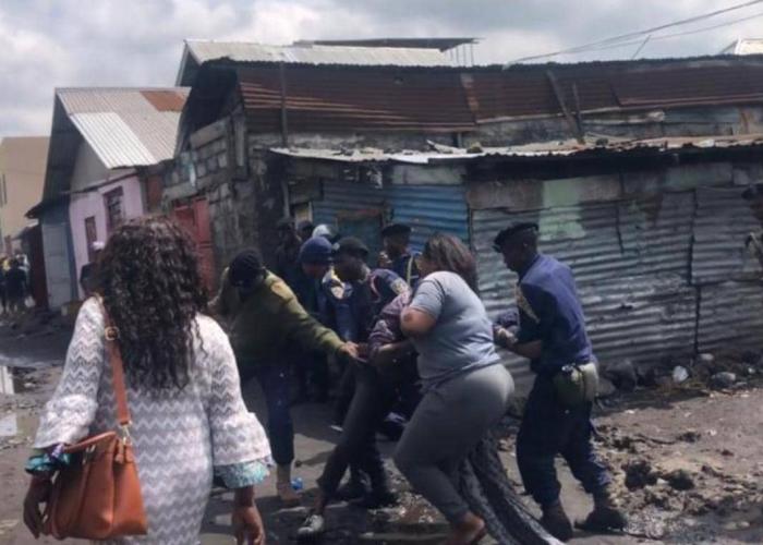 E34188F0 1639 4A5D 81F3 E6C2645D7CBE