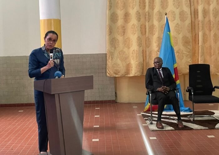 99ae7d81 8a08 42c6 9b50 03fe7a5851a0 1