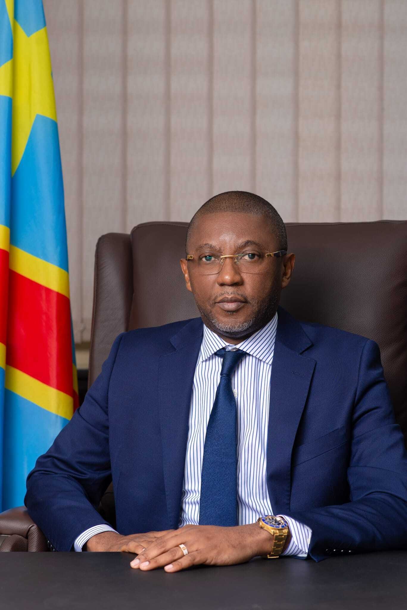 Zone Économique spéciale de Maluku, vitrine de la vision industrielle du Chef de l’Etat - Approche quintuple pour réussir la mise en place des ZES en RDC : la méthode d’Alain LUNGUNGU KISOSO 6 Alain