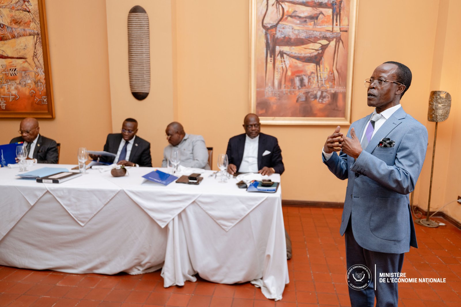 Mission économique au Sankuru : Daniel Mukoko Samba et les élus, une complicité au service du désenclavement 24 muk1 1 scaled
