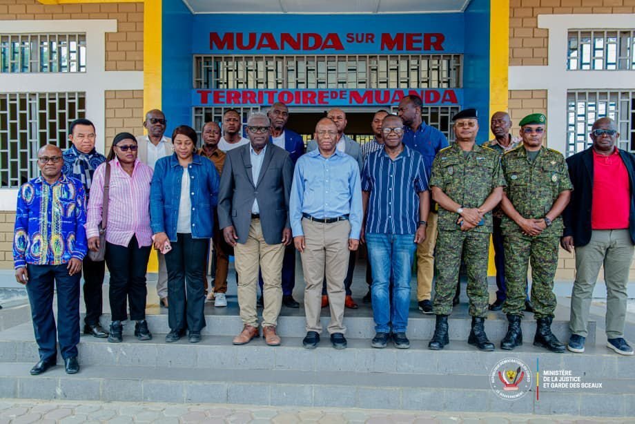 Infrastructures délabrées, conditions carcérales difficiles… : de Madimba à Muanda, le Garde des sceaux passe l’appareil judiciaire du Kongo Central au peigne fin 5 Ngefa1 7