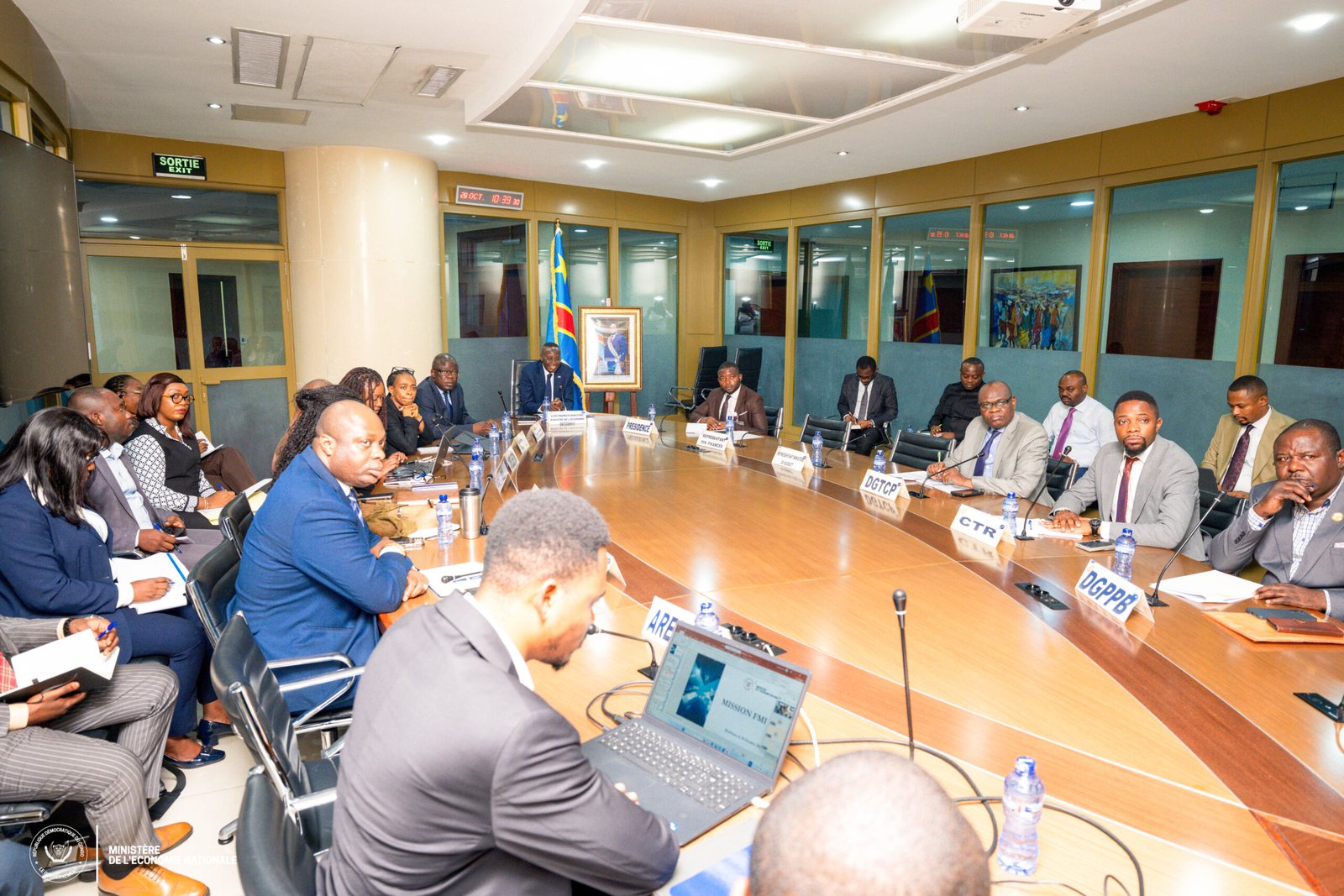 Transparence des prix pétroliers : le FMI salue le travail de Daniel Mukoko avec des réformes qui gagnent en visibilité 3 Muk 2 scaled